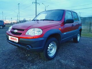 2012 Chevrolet Niva I Рестайлинг, красный, 569000 рублей, вид 1