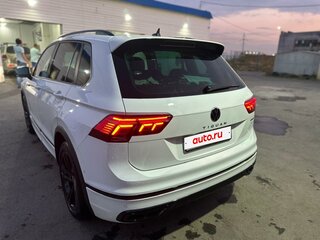 2021 Volkswagen Tiguan II Рестайлинг, белый, 4000000 рублей, вид 4