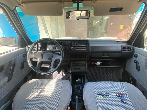 1984 Volkswagen Golf II, белый, 450000 рублей - вид 8