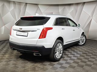 2017 Cadillac XT5 I, серый, 2295000 рублей, вид 2