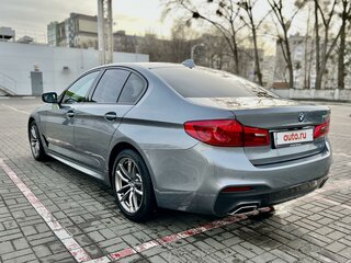 2019 BMW 5 серии 525d VII (G30/G31/G38), серый, 4650000 рублей, вид 4