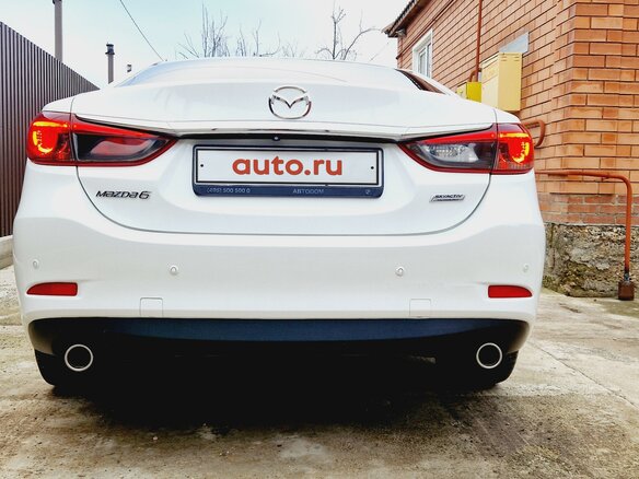 2016 Mazda 6 III (GJ) Рестайлинг, белый, 1950000 рублей - вид 12