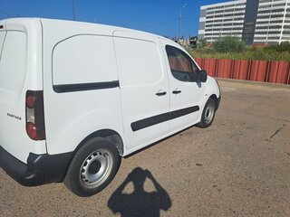 2017 Peugeot Partner II Рестайлинг 2, белый, 1100000 рублей, вид 4
