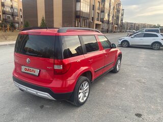 2015 Skoda Yeti I Рестайлинг, красный, 1147000 рублей, вид 5