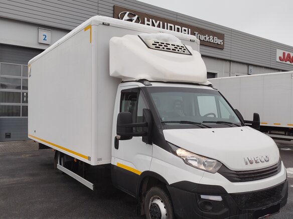 2021 Iveco Daily, белый, 4150000 рублей - вид 4