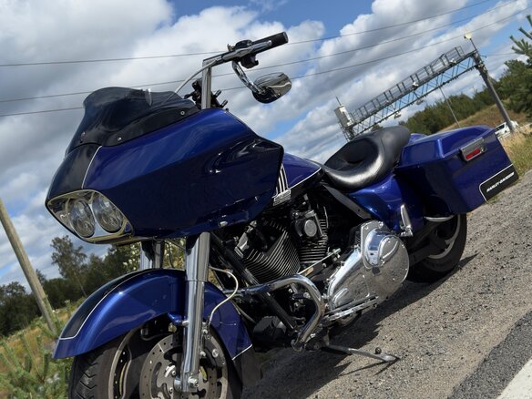 2011 Harley-Davidson Road Glide Limited, синий, 1000000 рублей - вид 12