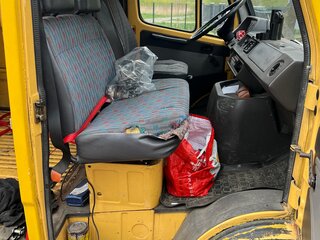 1989 Mercedes-Benz T1, жёлтый, 369000 рублей, вид 5
