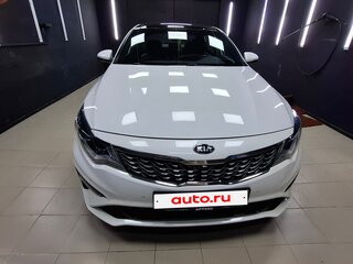 2018 Kia Optima IV Рестайлинг, белый, 2650000 рублей, вид 1