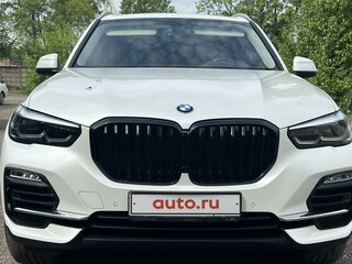 2021 BMW X5 25d IV (G05/G18), белый, 7100000 рублей, вид 4