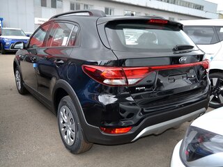 2020 Kia Rio X-Line IV, чёрный, 1690000 рублей, вид 5