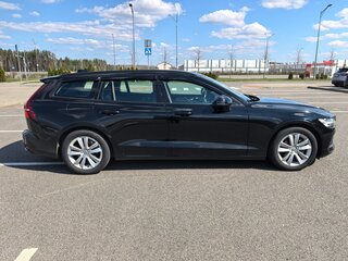 2019 Volvo V60 II, чёрный, 2000000 рублей, вид 3
