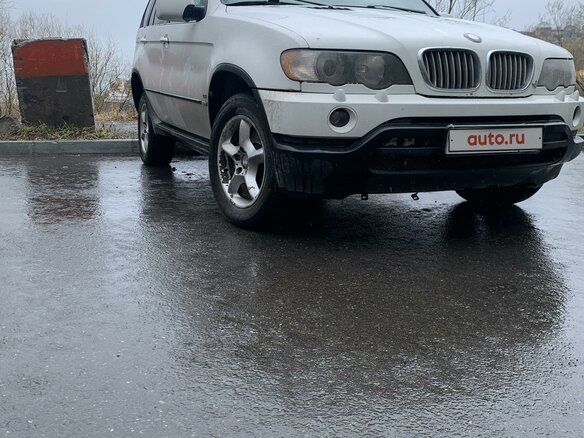 2001 BMW X5 4.4i I (E53), белый, 700000 рублей - вид 1