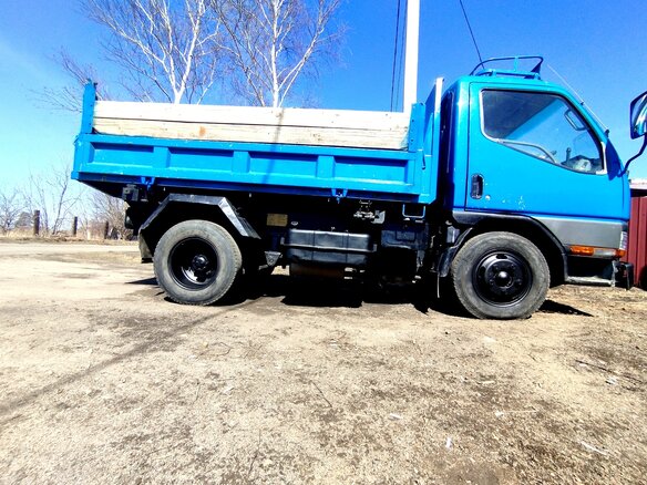 1995 Fuso (Mitsubishi) Canter, синий, 2200000 рублей - вид 12