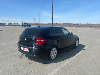 2009 BMW 1 серии 116i I (E81/E82/E87/E88) Рестайлинг, чёрный, 740000 рублей, вид 5