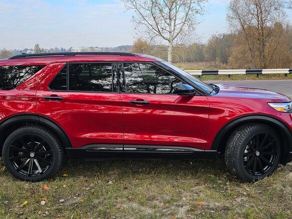 2021 Ford Explorer VI, красный, 2800000 рублей - вид 19