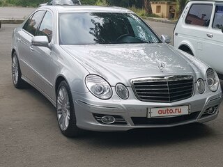 2008 Mercedes-Benz E-Класс 230 III (W211, S211) Рестайлинг, серебристый, 2000000 рублей, вид 3
