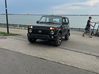 2023 Lada (ВАЗ) Niva Legend I, чёрный, 950000 рублей, вид 1