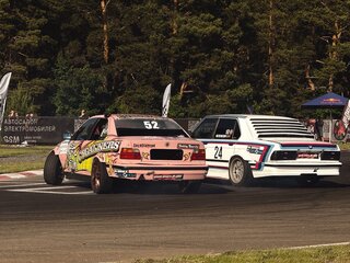 1992 BMW 3 серии 316i III (E36), розовый, 870000 рублей, вид 5