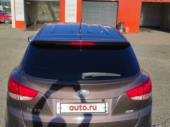 2014 Hyundai ix35 I Рестайлинг, коричневый, 1500000 рублей - вид 5
