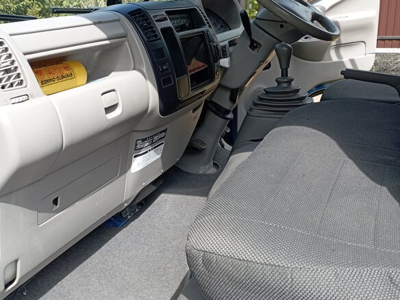 2013 Toyota Dyna, синий, 2200000 рублей - вид 22