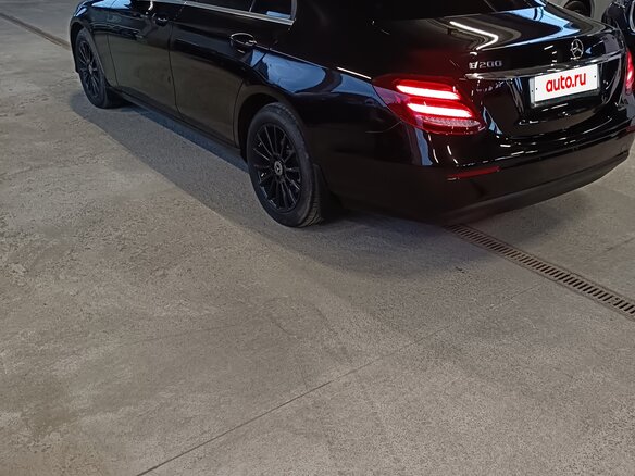 2017 Mercedes-Benz E-Класс 200 V (W213, S213, C238), чёрный, 2600000 рублей - вид 5