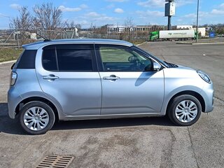 2017 Toyota Passo III, серый, 1075000 рублей, вид 1