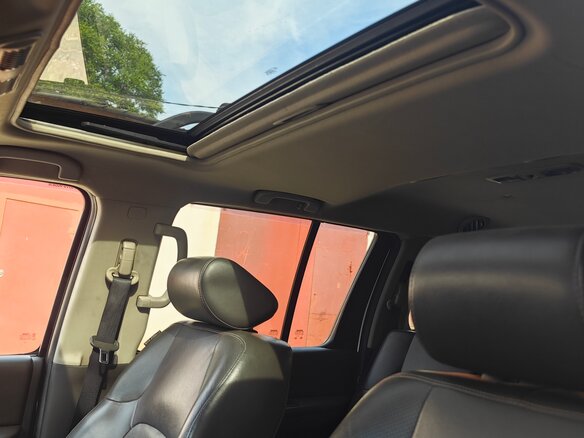 2012 Nissan Pathfinder III Рестайлинг, серебристый, 2600000 рублей - вид 20