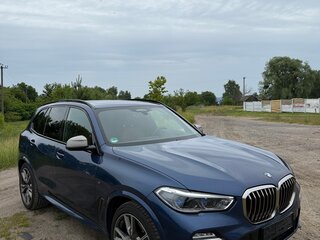 2019 BMW X5 M50d IV (G05/G18), синий, 5900000 рублей, вид 2