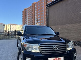 2013 Toyota Land Cruiser 200 Series Рестайлинг 1, чёрный, 4200000 рублей, вид 1