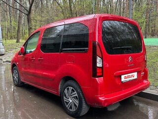 2013 Citroen Berlingo II Рестайлинг, красный, 890000 рублей, вид 3