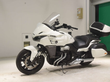 2014 Honda CTX 1300, белый, 900000 рублей, вид 4