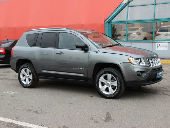 2014 Jeep Compass I Рестайлинг 2, серый - вид 16