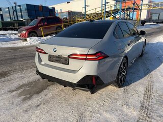2023 BMW 5 серии 530i xDrive VIII (G60/G61/G68), серый, 7100000 рублей, вид 4