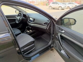 2024 Lada (ВАЗ) Vesta SW I Рестайлинг (NG), чёрный, 1299000 рублей, вид 5