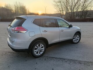 2015 Nissan X-Trail III, серебристый, 1440000 рублей, вид 3