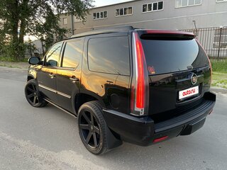 2011 Cadillac Escalade III, чёрный, 2000000 рублей, вид 4