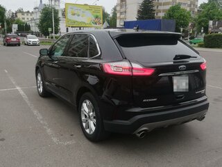 2019 Ford Edge II Рестайлинг, чёрный, 2400000 рублей, вид 4
