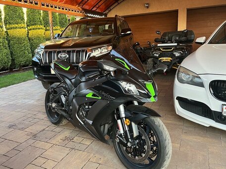 2018 Kawasaki ZX-10R Ninja, чёрный, 1350000 рублей, вид 1