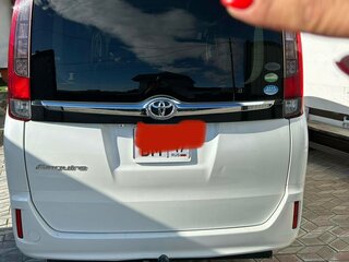 2015 Toyota Esquire I, белый, 2200000 рублей, вид 1