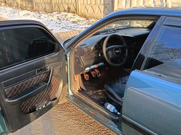 1990 Audi 100 IV (C4), синий, 700000 рублей - вид 15