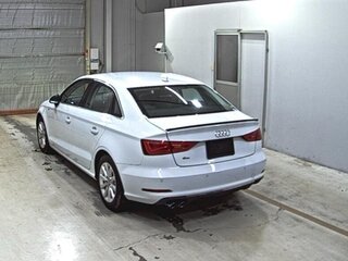 2015 Audi A3 III (8V), белый, 1160000 рублей, вид 3