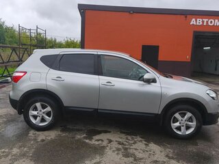 2012 Nissan Qashqai I Рестайлинг, серебристый, 1250000 рублей, вид 3
