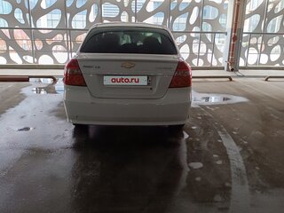 2011 Chevrolet Aveo I Рестайлинг, белый, 560000 рублей, вид 4
