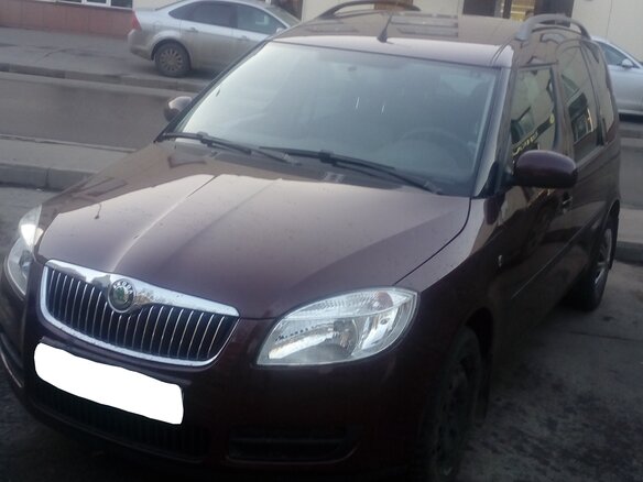 2009 Skoda Roomster I, пурпурный