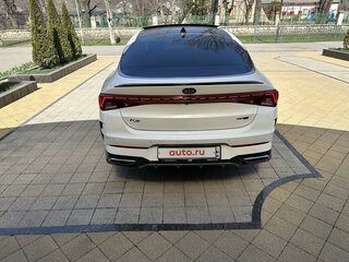 2021 Kia K5 III, белый, 3900000 рублей, вид 2