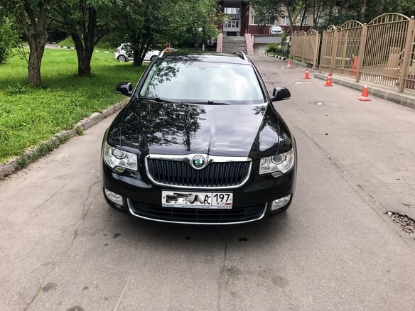2012 Skoda Superb II, чёрный