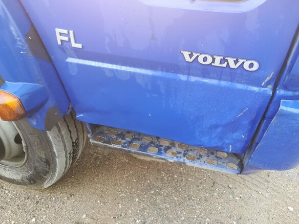 2001 Volvo FL, синий, 1800000 рублей - вид 5