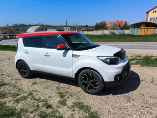 2018 Kia Soul II Рестайлинг, белый, 1799999 рублей, вид 1