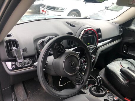 2020 Mini Countryman Cooper II Рестайлинг, зелёный, 2650000 рублей, вид 4