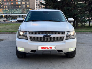 2011 Chevrolet Tahoe 6AT III, белый, 2980000 рублей, вид 4